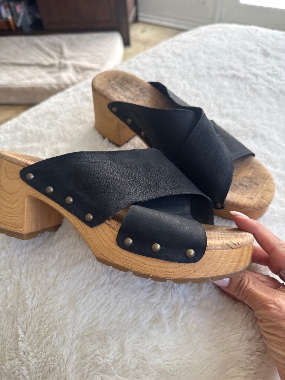 Korkease slip on mule clog